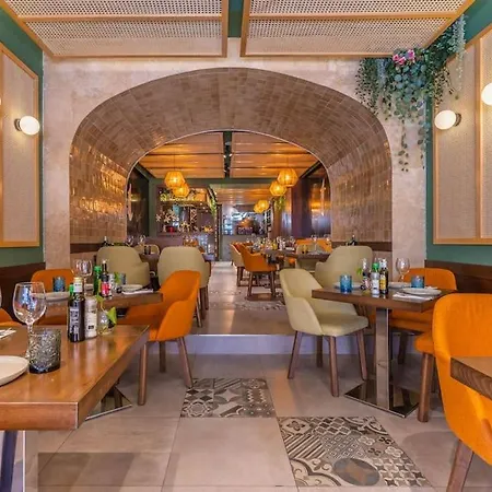 11 With Kitchenette In The Heart Of St Julians Apartament *