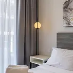11 With Kitchenette In The Heart Of St Julians Διαμέρισμα *